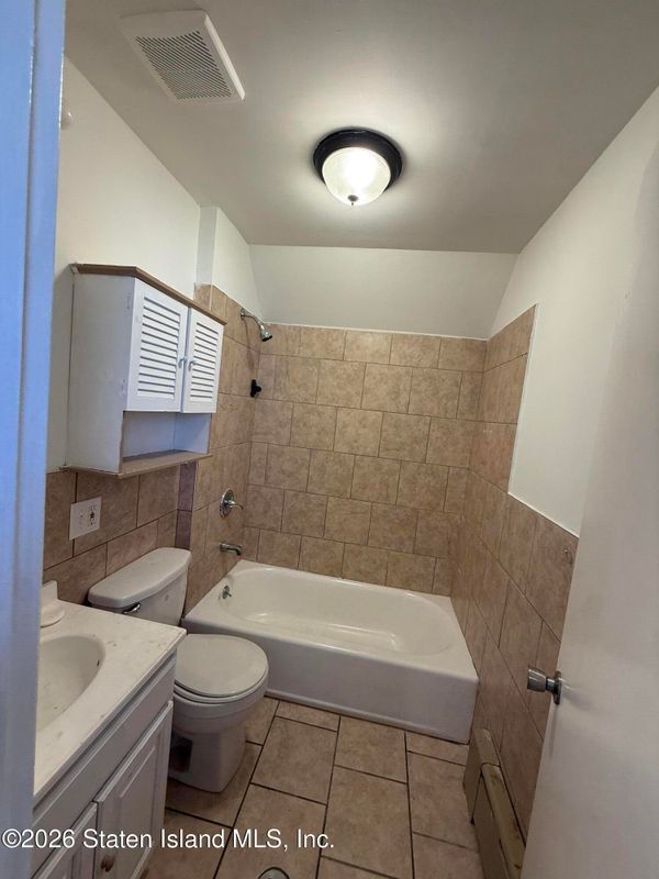 Building Photo - 279 Heberton Ave