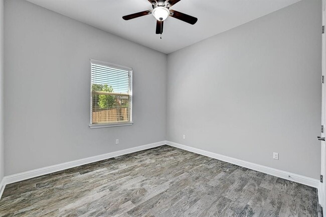 Building Photo - 154 Goodwater Ct