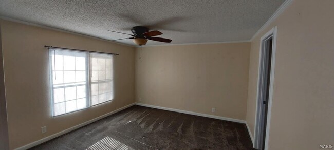 Building Photo - 1401 Wilderness Acres Ln