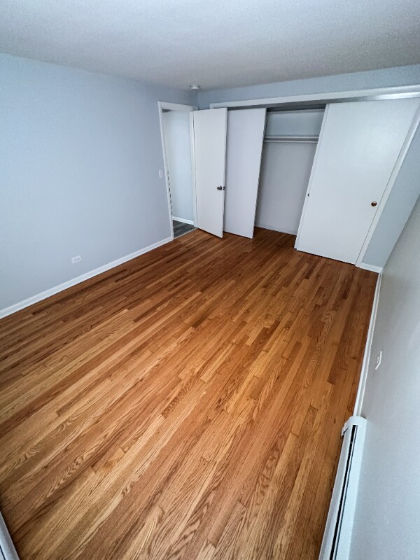 Building Photo - 7344 W Belmont Ave