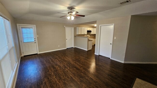 Building Photo - 13102 Crystal Cove Dr