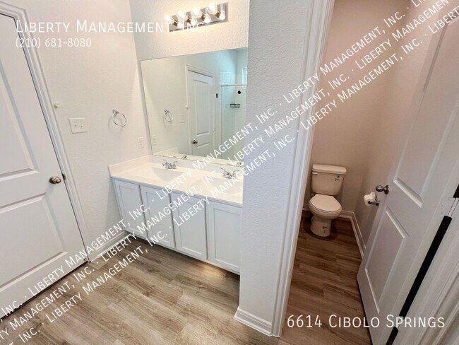 Building Photo - 6614 Cibolo Springs