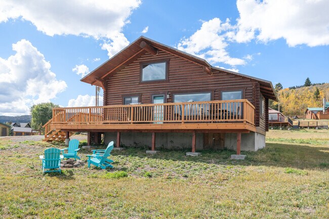 Building Photo - 5406 Henrys Lake Rd