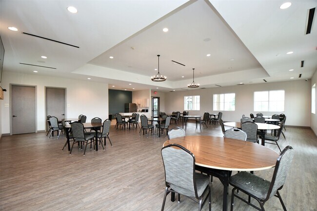 Building Photo - 4212 Lyons Fall Ln