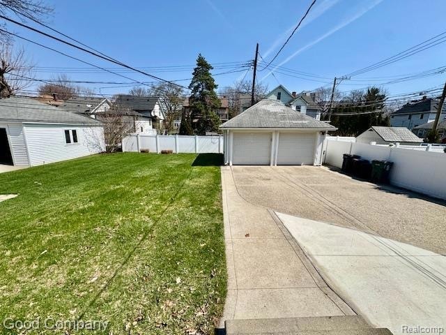 Building Photo - 319 S Pleasant St