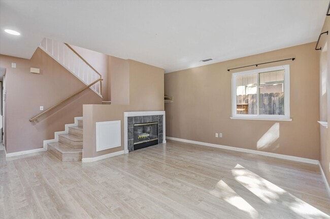 Building Photo - 4100 Diane Dr