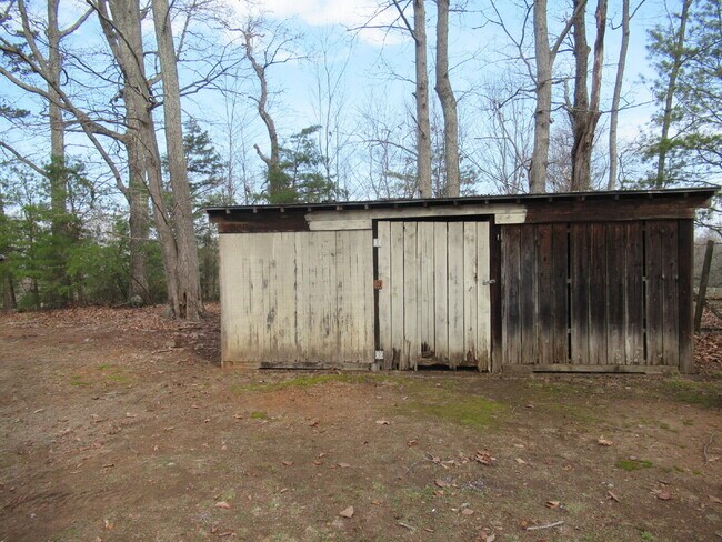 Building Photo - Move-In Ready 4-Bedroom Home on a Private Lot Just North of Lincolnton!