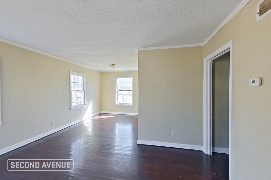 Building Photo - 1424 S Highland St
