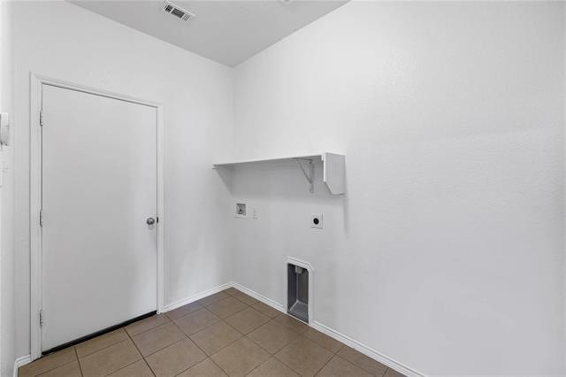 Building Photo - 2208 Buelingo Ln