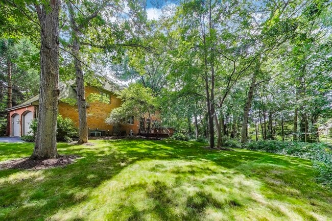 Building Photo - 1620 Timber Woods Ln