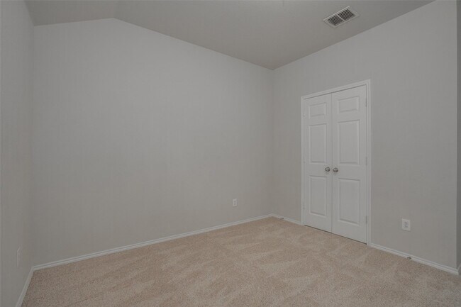 Building Photo - 1779 Eagle River Trail