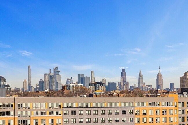 Building Photo - 1 Mallory Ave