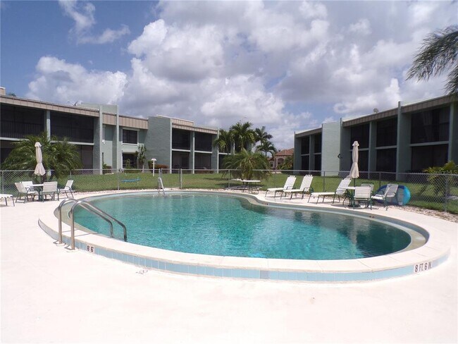 Building Photo - 1461 Aqui Esta Dr