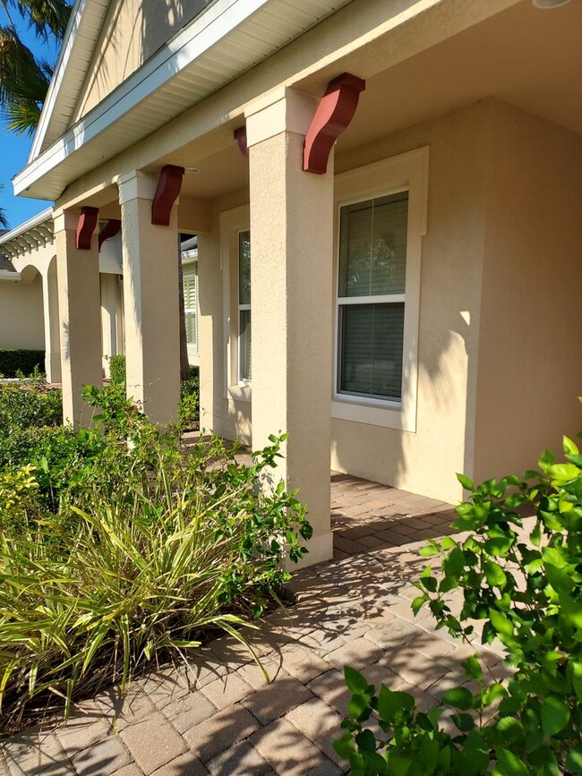 Building Photo - Coming soon!!! BEAUTIFUL 4 BEDROOM 3 BATH ...
