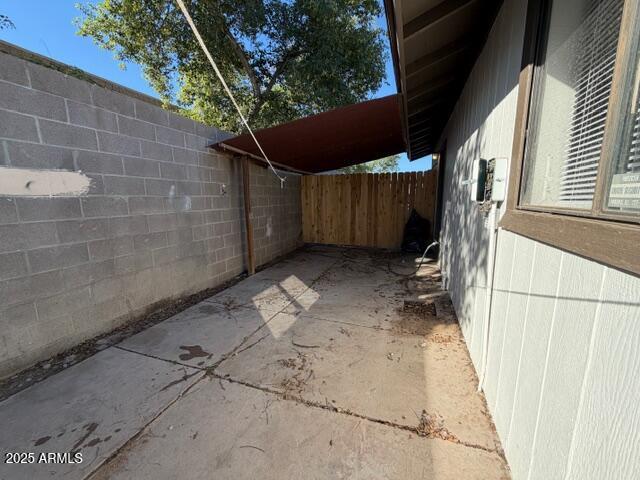 Building Photo - 514 S Bellview