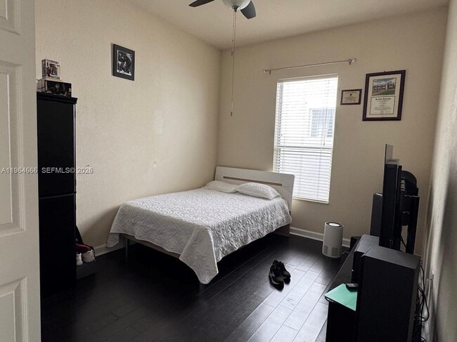 Building Photo - 9165 SW 170th Ave