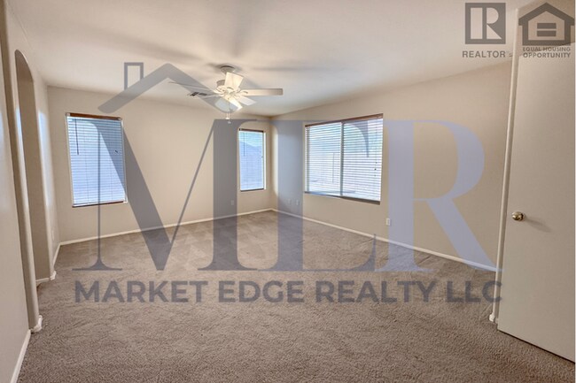 Building Photo - 3Bed/2Bath Home at Northern/107th Ave! $199 MOVE-IN SPECIAL! Ready for Immediate Move-In!