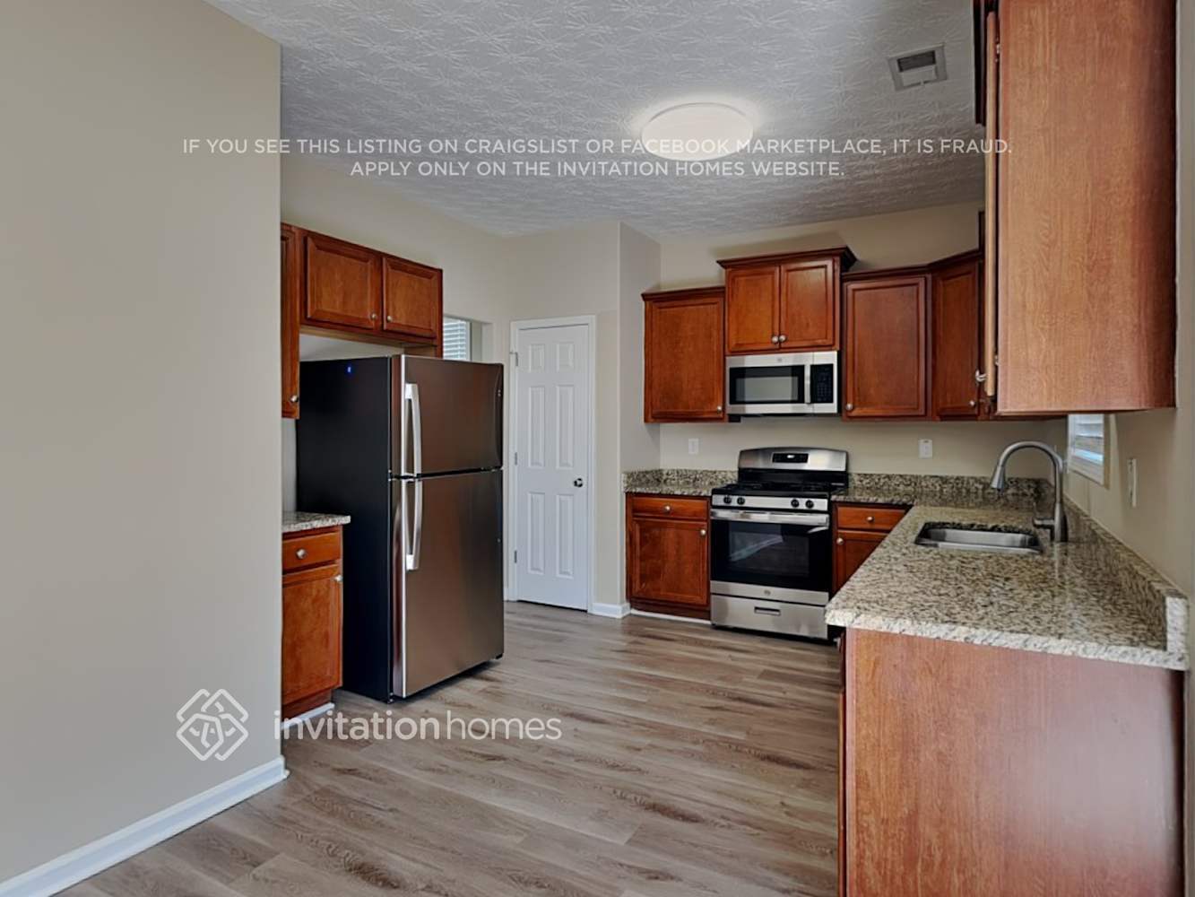 Building Photo - 110 Parkway Dr
