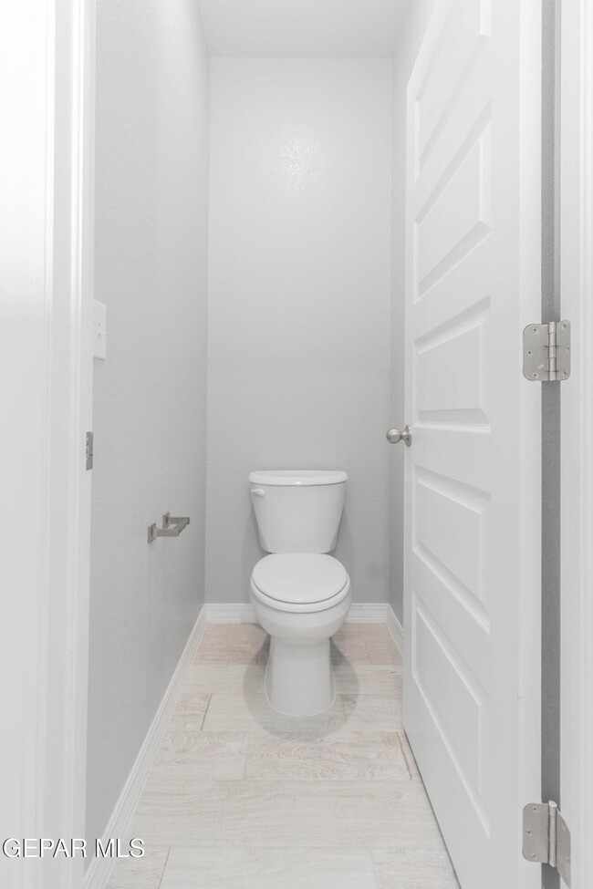 Building Photo - 13821 Madero Dr