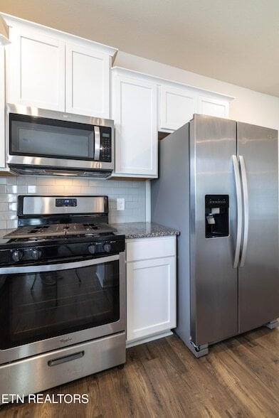 Building Photo - 4714 Willow Bluff Cir