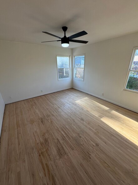 Building Photo - 135 A St