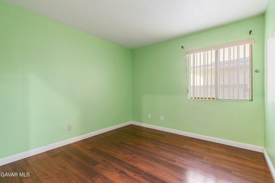 Building Photo - 44103 Sundance Ct