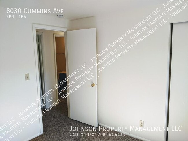 Building Photo - 8030 Cummins Ave