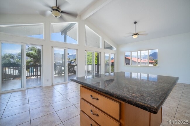 Building Photo - West Side Paradise – Updated 3-Bed, 2-Bath Upstairs Unit