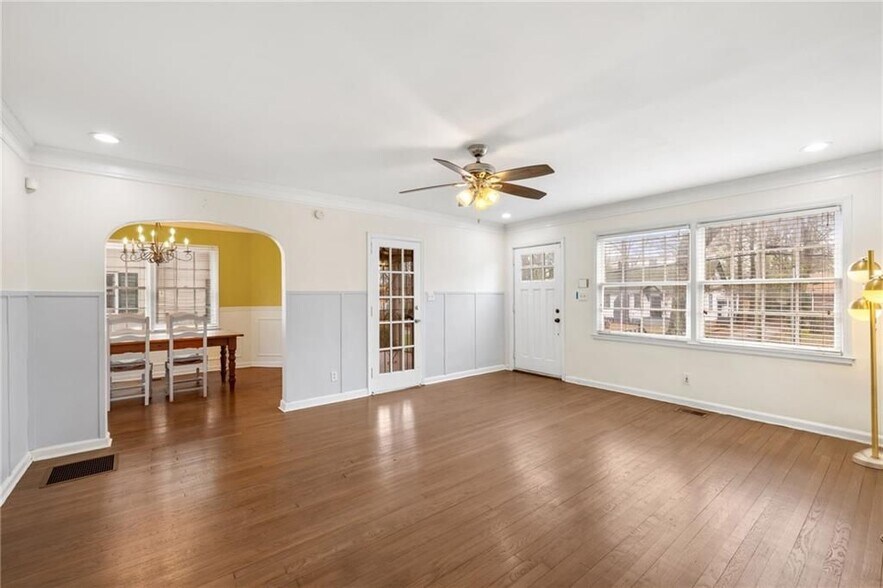 Building Photo - 1649 Beecher St SW