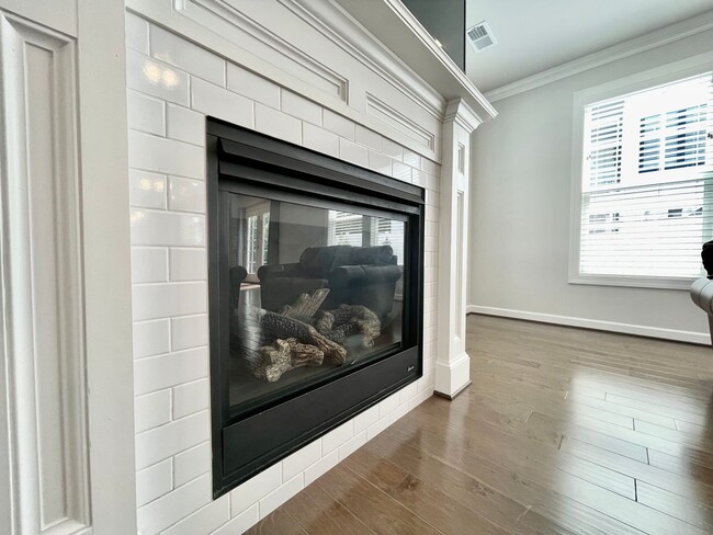 Building Photo - Custom-Built Home in Mill Dam Pointe! Marsh & Water Views! Minutes to Bay Beaches, Pet Friendly, ...