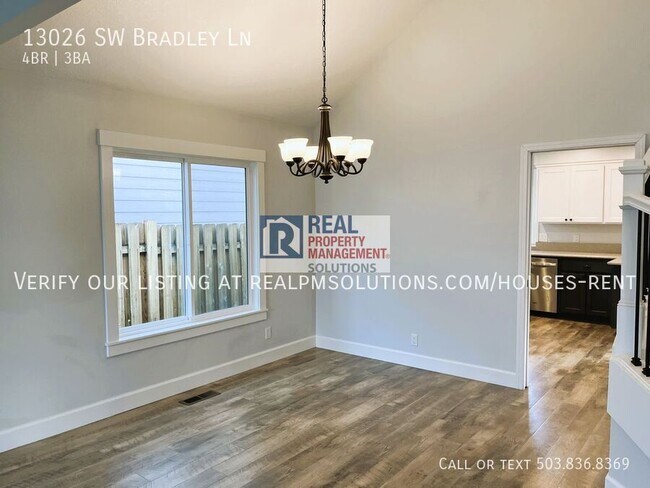 Building Photo - 13026 SW Bradley Ln