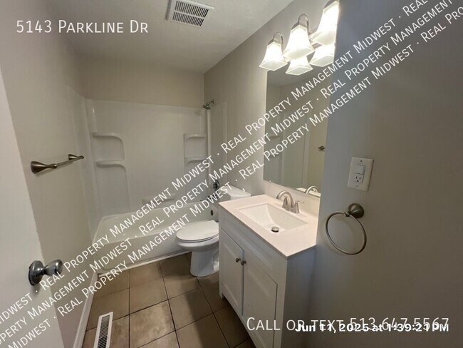 Building Photo - 5143 Parkline Dr