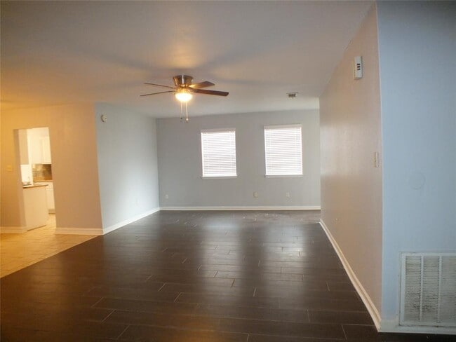 Building Photo - 3321 Scotch Moss Ln