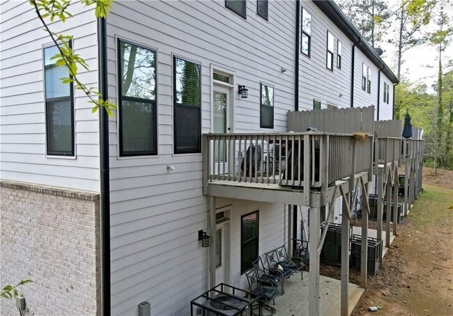 Building Photo - 1494 Addison Pl