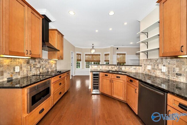 Building Photo - 4706 Old Maple Ct