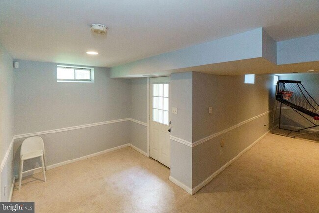 Building Photo - 1761 Wheyfield Dr