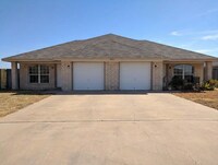 Building Photo - 4102 Jeff Scott Dr