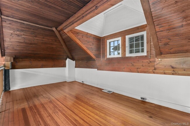 Building Photo - 63 Seaview Ave