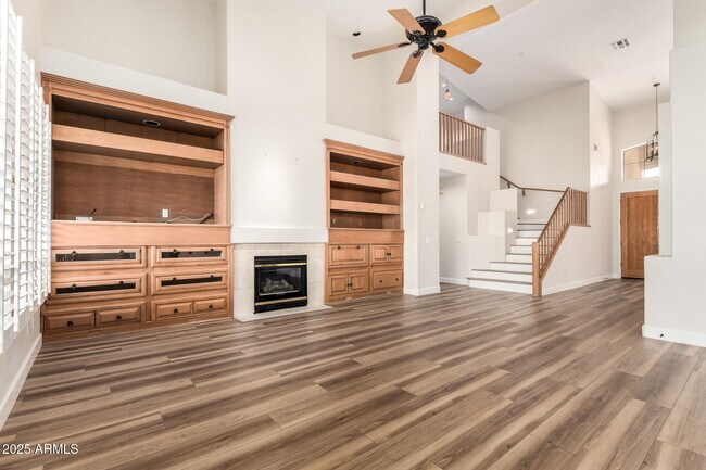 Building Photo - 7446 E Journey Ln