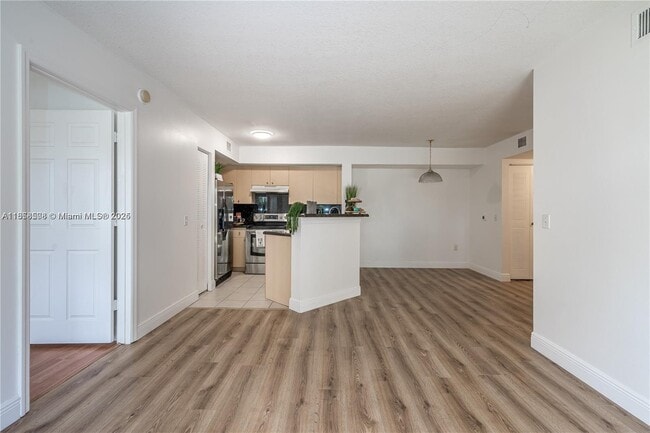 Building Photo - 4280 San Marino Blvd