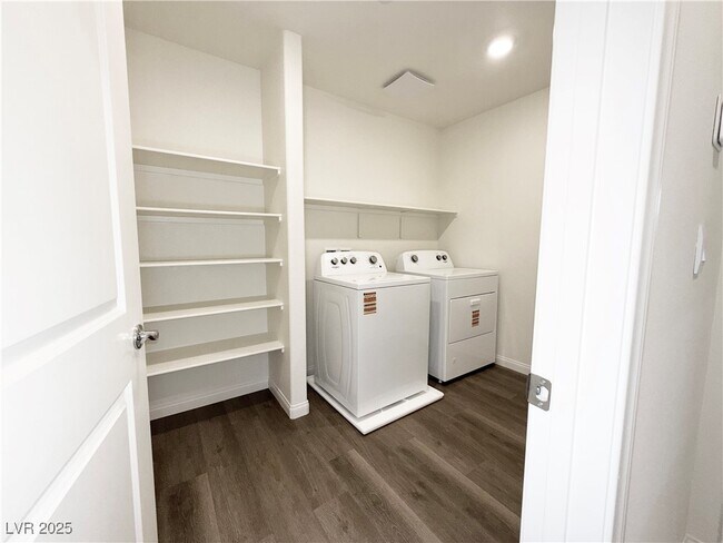 Building Photo - 1134 Northern Cardinal Dr