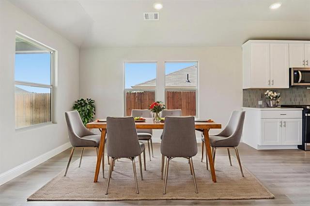 Building Photo - 600 Stagg St