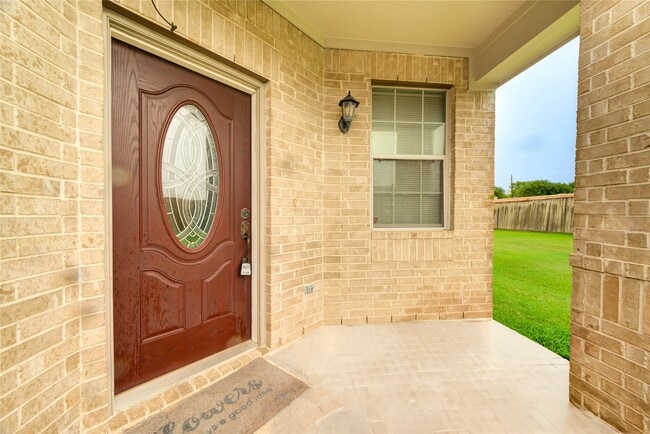 Building Photo - 2931 Meadowglen Cove