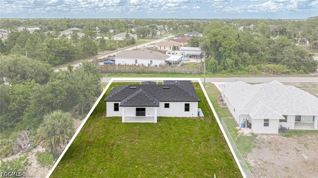 Building Photo - 2705 Darlene Pl