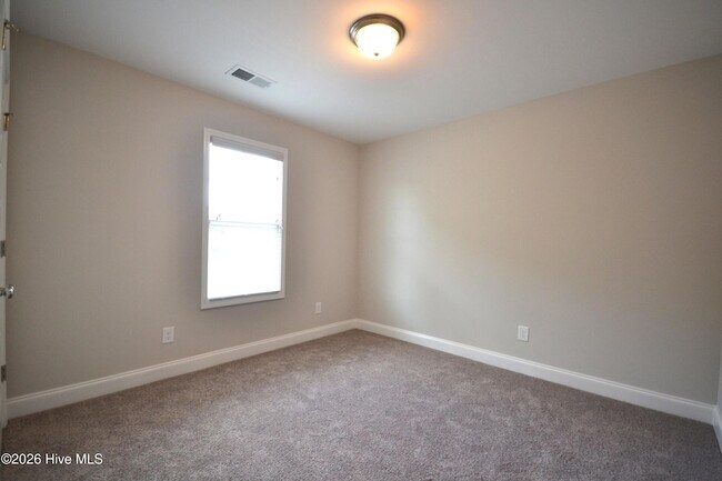 Building Photo - 388 Atwood Dr