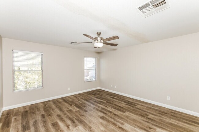 Building Photo - 156 Salcio Ave