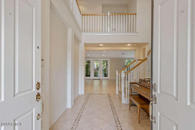 Building Photo - 4323 Via Entrada
