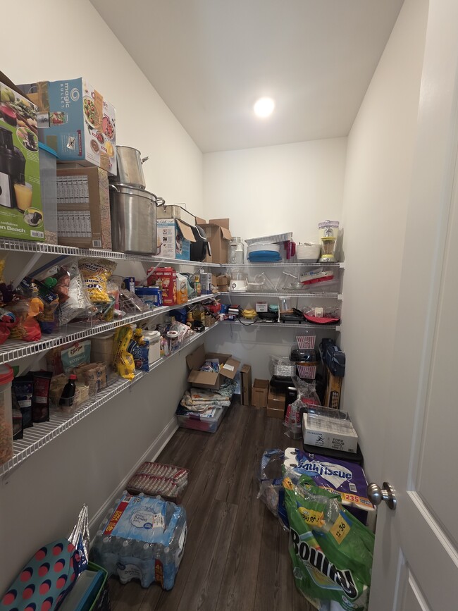 Building Photo - 432 Setter Trail