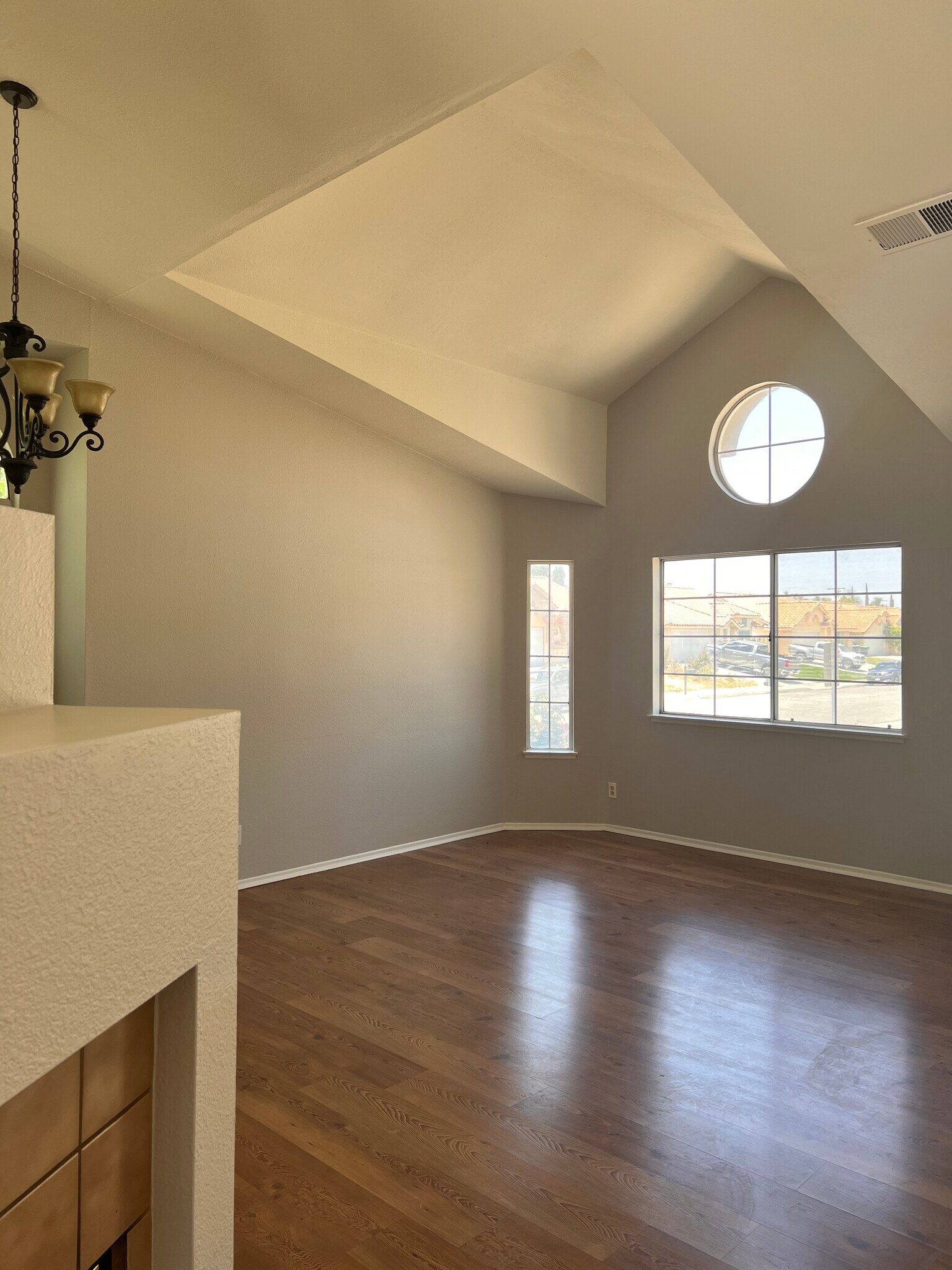 Building Photo - 1188 Don Carlos Ct