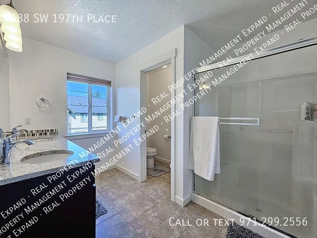 Building Photo - 588 SW 197th Pl